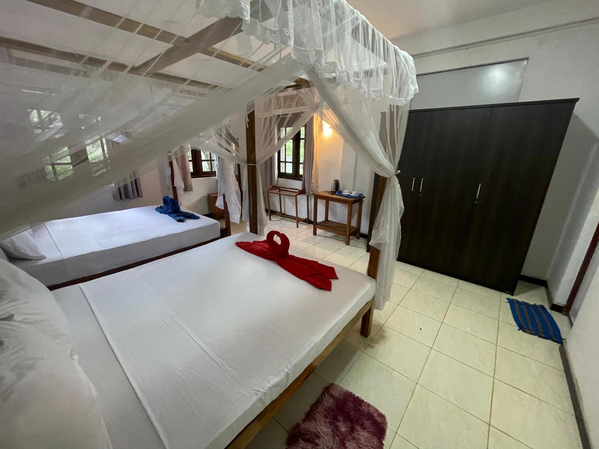 Abinu"S Place Dikwella Luaran gambar