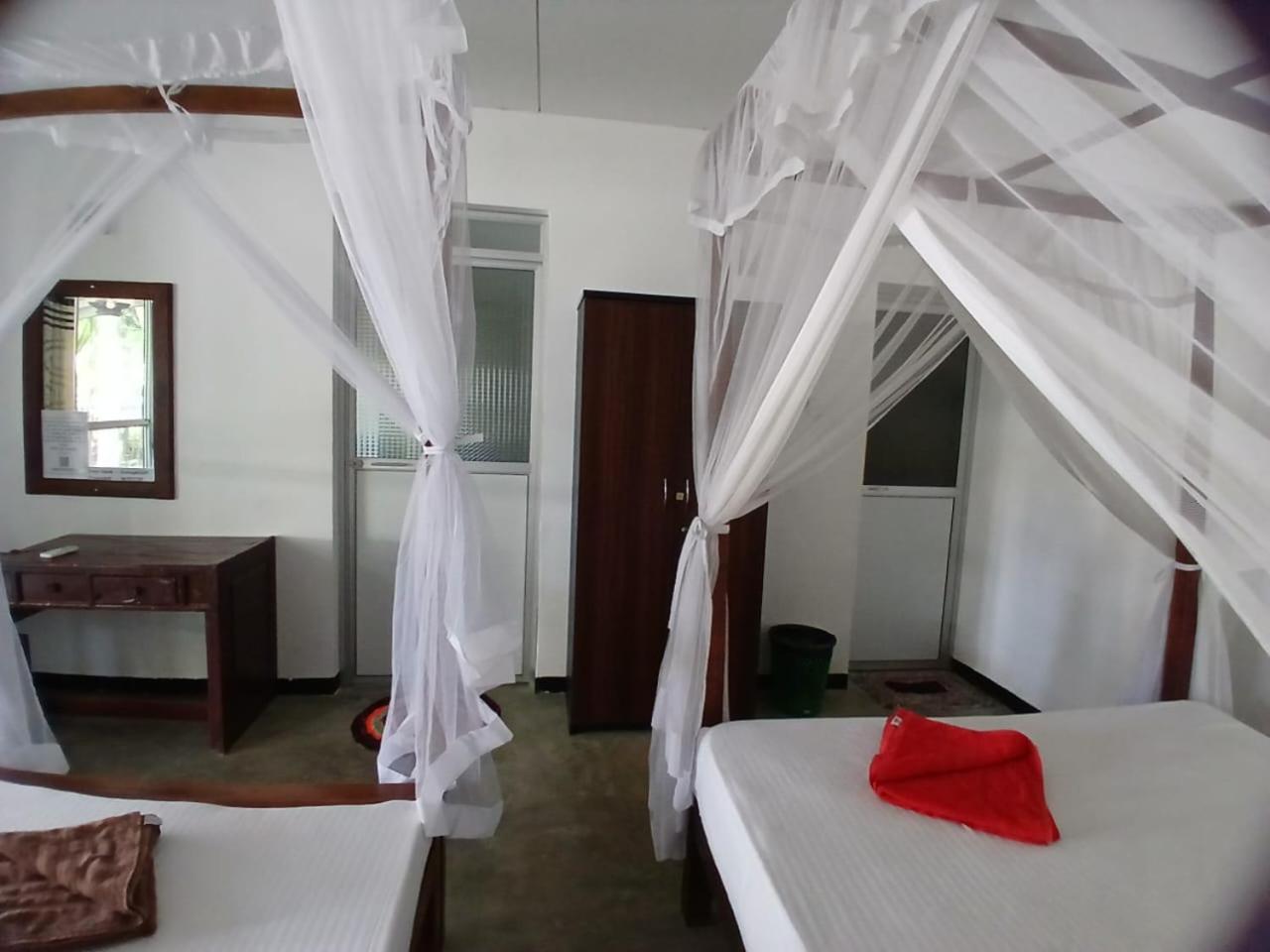 Abinu"S Place Dikwella Luaran gambar